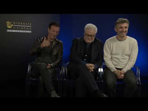 LA STRANEZZA | Ficarra, Picone e Roberto Andò | HOT CORN