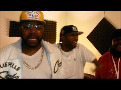 YOUNG SMITTY GOES CRAZY ON A DJ STIZZ BEAT