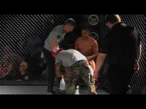 Victor Hernandez (Red) vs Victor Pages (Blue)