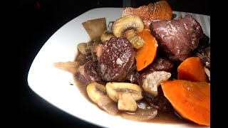 （3分鐘學煮）紅酒燉牛蹍Braised Beef shank with red wine