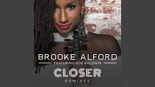 Download lagu Closer mp3 Download lagu Closer mp3