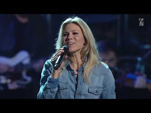 Mercy Tree (Rebecca Hart and Michael Bethany) - Gateway Church Easter 2019