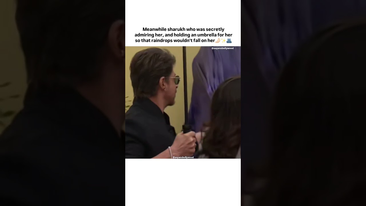 that's what make him gentleman 😭✨🤌🏻 #bollywood #actress #kajol #srk #sharukhkhan #edit #love