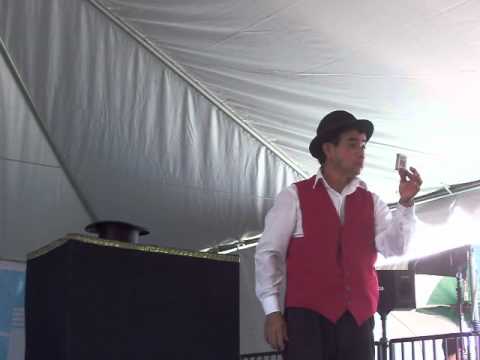 Promotional video thumbnail 2 for Minh Tran the Magician
