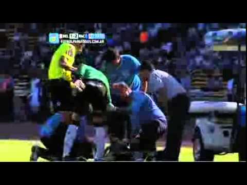 Insólita reacción de Centurión  Belgrano 1   Racing 4  Fecha 9  Torneo Primera División 2014