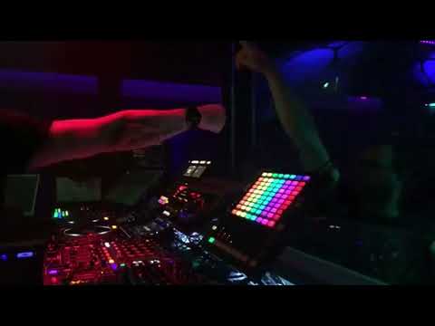 TECHNO MIX 2022 - RONNY VERGARA LIVE - MYTHIC CLUB - 2022/10/08 - W/ JULIET FOX