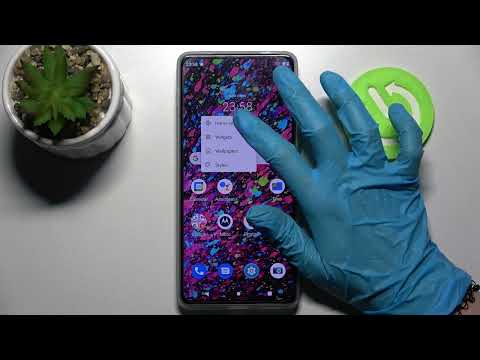 How to Change Icon Size on MOTOROLA Edge 20 Pro - Home Screen Settngs