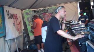 CZR & Lego OUTRO @ House Of Sol 2010 (CHICAGO HOUSE MUSIC)