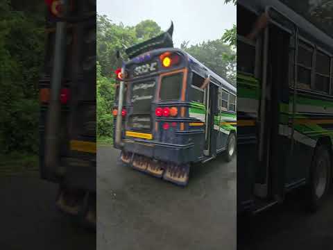 Hay va el bus de Joateca Morazán #buses #elsalvador