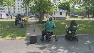 Cleveland apartment tenants say they haven't had AC for weeks