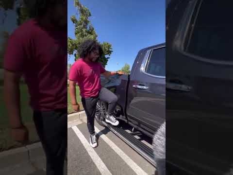 The Sierra Denali Ultimate is the most luxurious truck General Motors makes! 👀