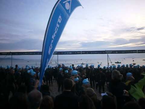 IronMan Floripa 2015 - Largada Elite Masculina - Natação