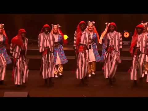 Kenya and Australia dancing together