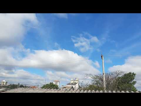 Após temporal de 50mm/m2 na madrugada, o tempo melhorou durante a tarde em Esteio/RS