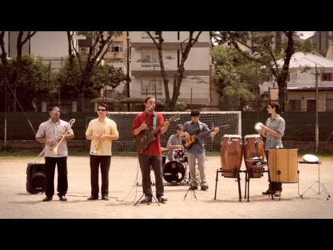 Banda Calote - Centroavante (Videoclipe Oficial)