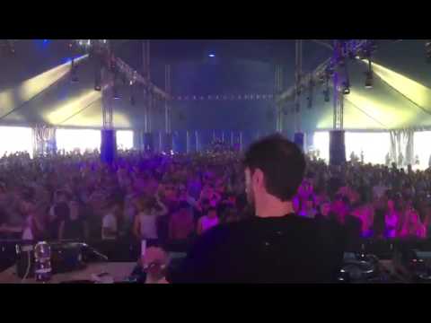 Leon play Gianni Firmaio - Hypnotized @ We Are FSTVL 2017 London