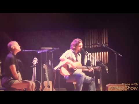 Eddie Vedder with Natalie Maines, YOU CAN CLOSE YOUR EYES