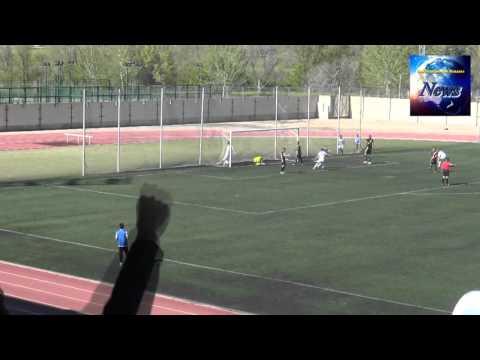 Primer gol del San Fernando frente al Rayo Vallecano B