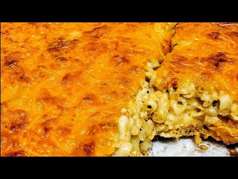 Chef Lovern delicious three cheese & tuna β€οΈ Christmasππ macaroni pie, cream cheese, mozzarella etc