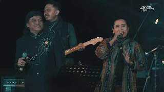 Download lagu Ring of Fire Project ft Didi Kempot & Ricad Hutapea Live at Jazz Gunung Bromo 2019 - Angin Malioboro mp3