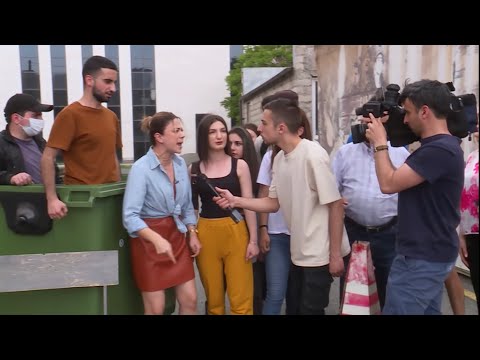 Women's Club 77 - ԱԿՏԻՎԻՍՏՆԵՐ