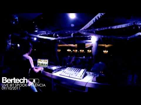 Bertech at Spook Club Valencia 09/10/20111
