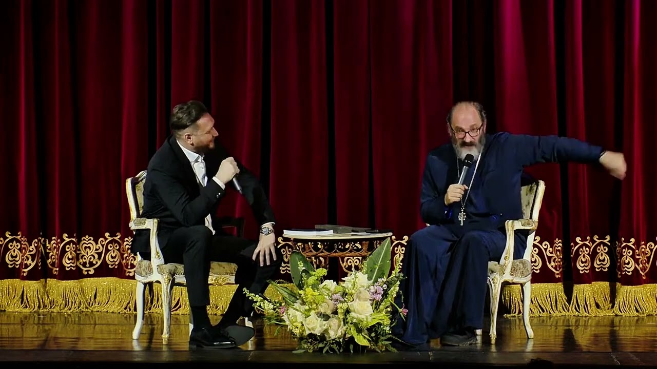 Parintele Necula cu Razvan Vasile la ParentX Brasov (moment integral)