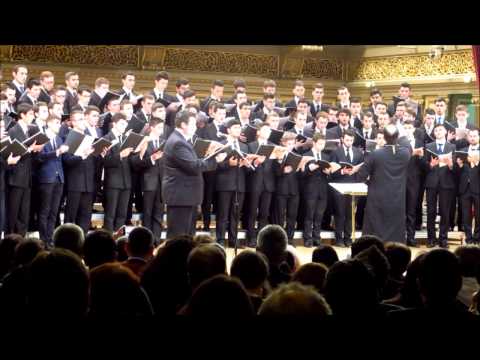 Corul Facultății de Teologie Ortodoxă București - Vecernii cântă clopotele-n vale