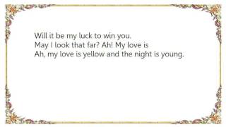 Frank Sinatra - The Moon Was Yellow Lyrics