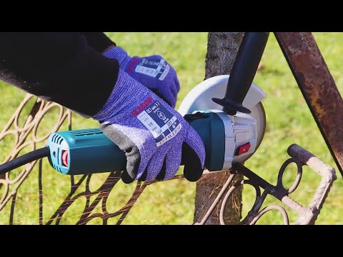 Bosch GWS 9-125 S | 125 mm, 240V, angle grinder, work demo