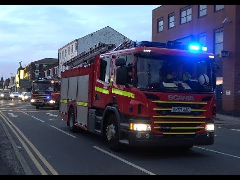 Merseyside Fire & Rescue Service / City Centre First & Second Pump / Turnout