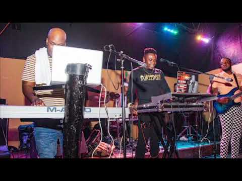 DjazzDous - Dance Coupe Live At Cafe Kreol And Bar Ft Animateur King