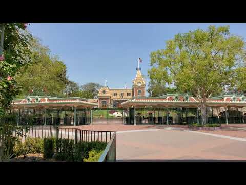 Disneyland Main Entrance/Esplanade Area Loop Live Ambiance