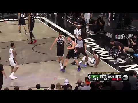 Jeff Teague Wanna Fight Blake Griffin After He Step Over Thanasis Antetokounmpo Then Gets A Tech.