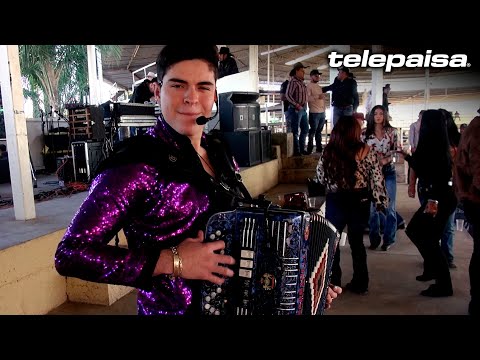 Codigo Inicial tocando en La Colonial de Jerez 2022 - Coleadero Navideño