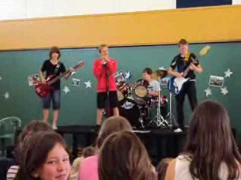Teenagers cover by Astrobass.wmv