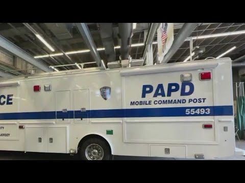 Port Authority police program for teenagers