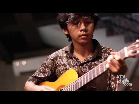 KITAKUSTIK (Tema - Paramore) - Long Summer - (Acoustic Cover)