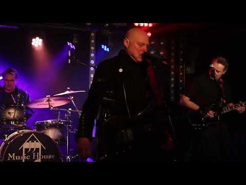 NOORDWAL - A different thing