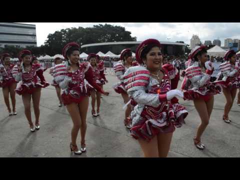 Caporales Bloque Destaque & kantuta Bolivia Espectacular Unande's Rebeca Kiyoto Pt 02