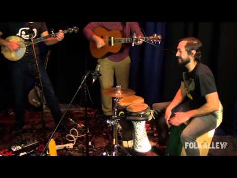 Folk Alley Sessions: The Duhks - "Lazy John"