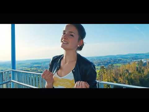 Franzi Mae - Lebe den Moment (off. Musikvideo)