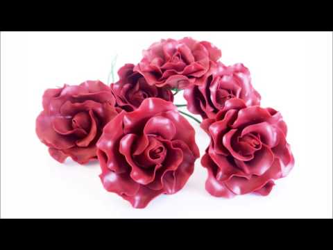 Flor em Biscuit - Criações em Biscuit II