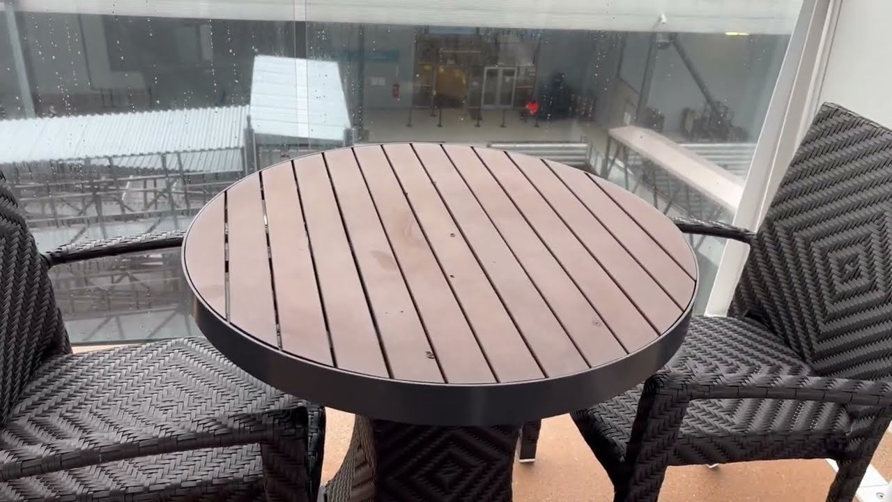 Ovation of the Seas - Cabin 8238 - Video 1