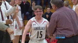Teen doesn’t let cerebral palsy stop his hoop dreams