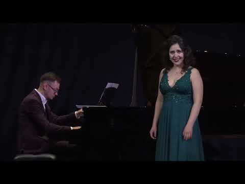 What a curse for a woman… Steal me, sweet thief (Na’ama Shulman)