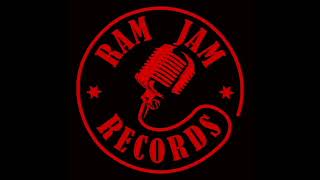 Kat Eaton @ Ram Jam Records 7th Oct 2017