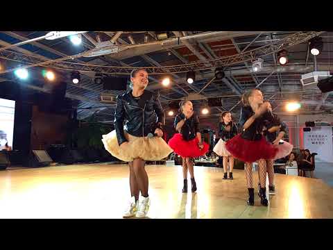 MISS DM & FASHION GIRLS. ODESSA FAHION WEEK 07.10.2017