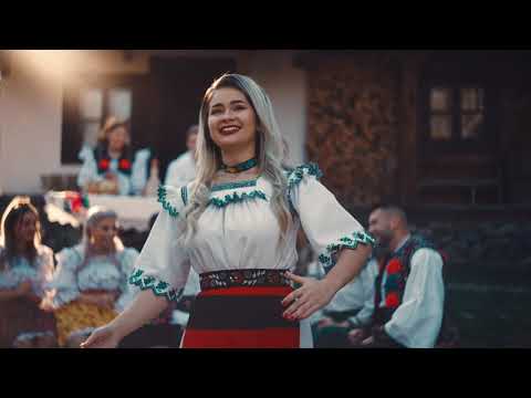 ANDREEA PINTE  -PRETINI FAINI AM LANGA MINE