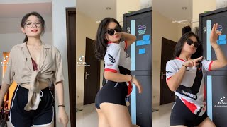 Download lagu Kumpulan Video Tiktok Eunicetjoaa Goyang Pargoy dan Engkol mp3